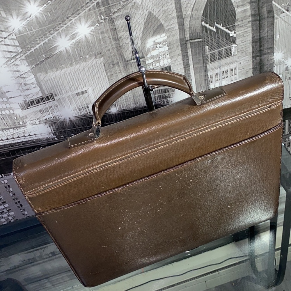 Authentic Louis Vuitton Taiga Robusto 2 Briefcase laptop unisex Bag - Picture 5 of 17